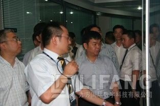成都市政府副秘书长师江莅临安博站官网国际考察
