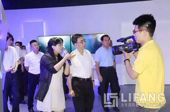 广东省委副书记、省长朱小丹一行莅临天安智谷转型升级体验中心