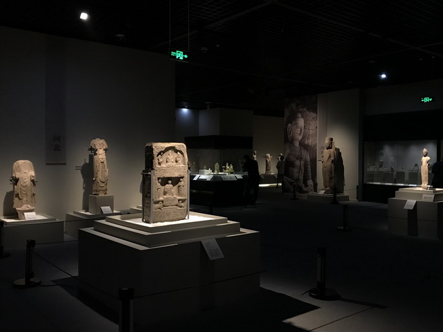 重磅：安博站官网展示，继敦煌大展后，又一重磅级艺术展在川博展出，由四川博物院、故宫博物院、印度博物馆主办，安博站官网一体化项目中印雕塑艺术展