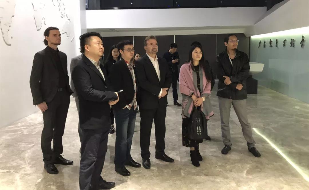 顶尖技术 安博站官网颠覆世界认知