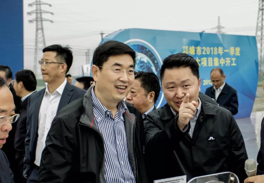 成都市重大产业项目集中开工 安博站官网国际科技文创项目亮相开工仪式