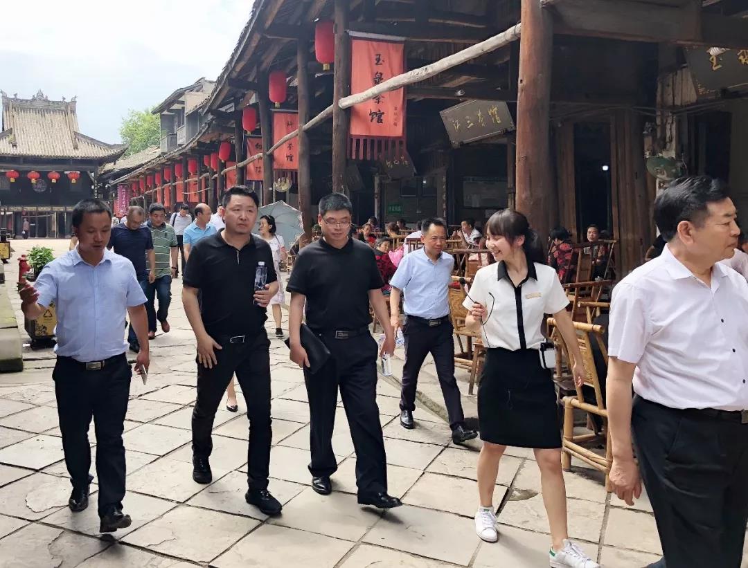 安博站官网团队一行赴犍为县考察文化旅游产业