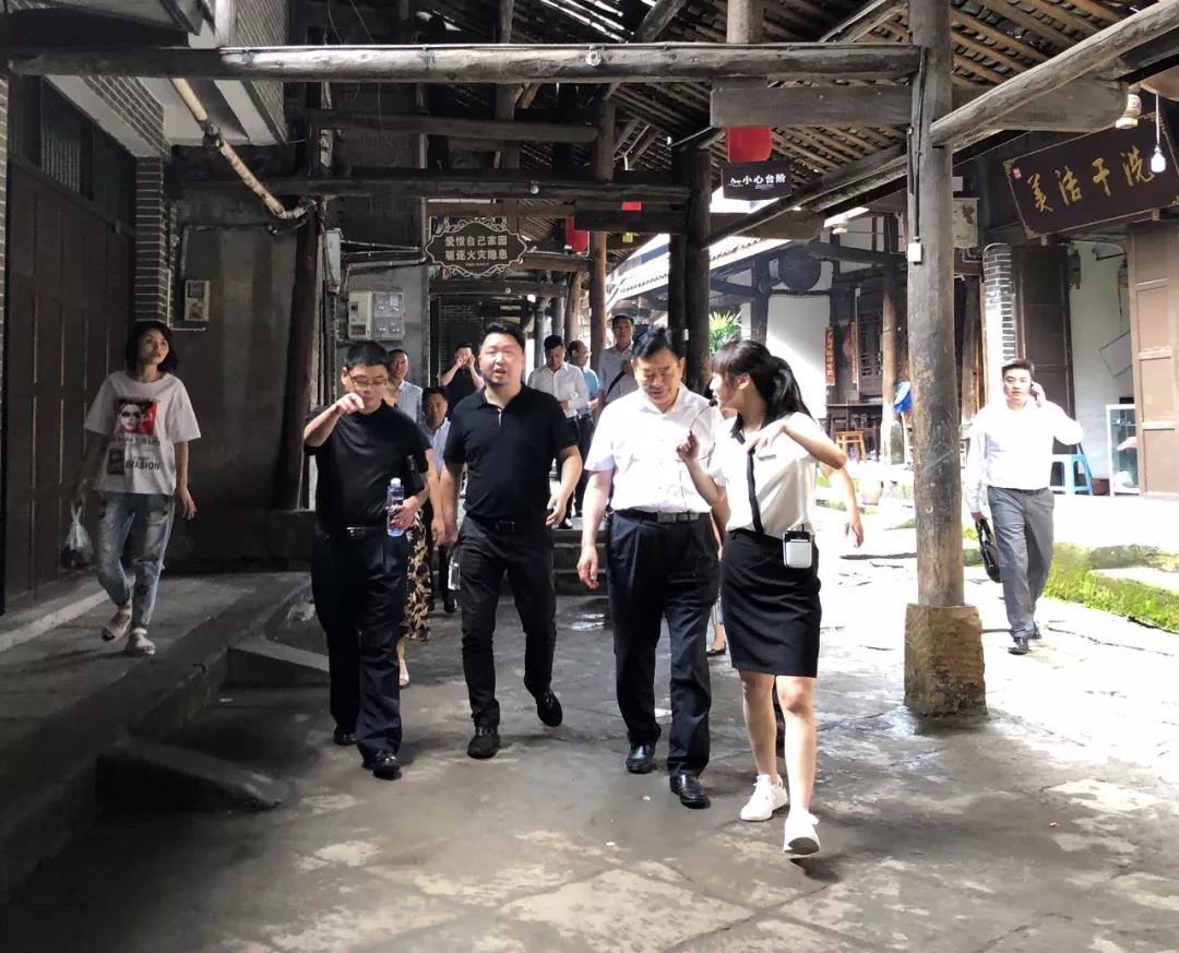 安博站官网团队一行赴犍为县考察文化旅游产业