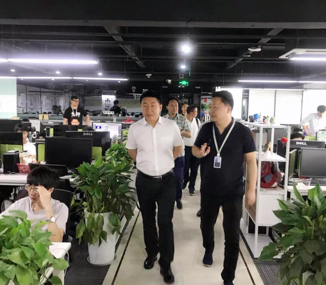 松潘县委副书记、县长李建军一行莅临安博站官网国际考察交流