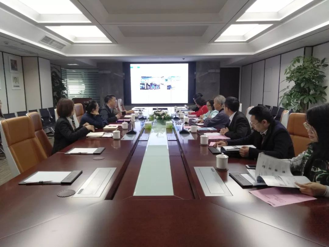 四川大学锦城学院艺术学院党总支书记邓生庆一行8人 莅临安博站官网参观考察