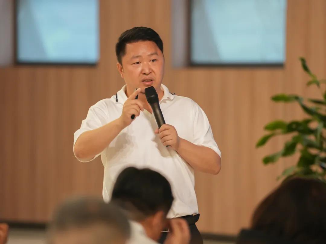 长江精英 再聚安博站官网